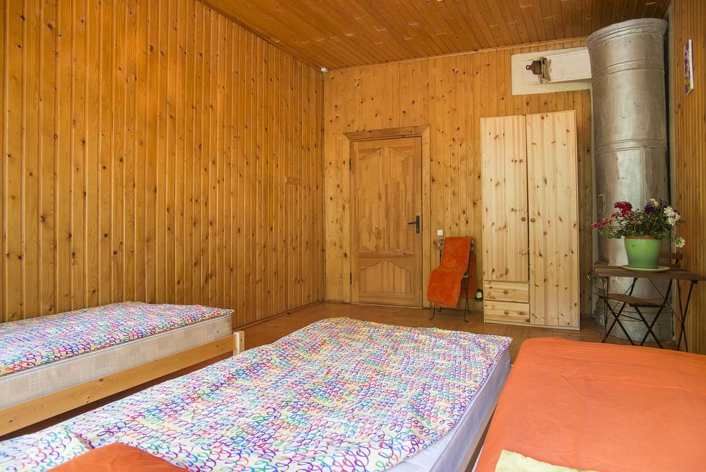Green Jurmala Hostel Oda fotoğraf