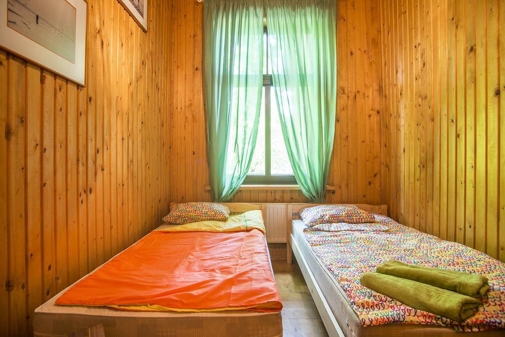 Green Jurmala Hostel Oda fotoğraf